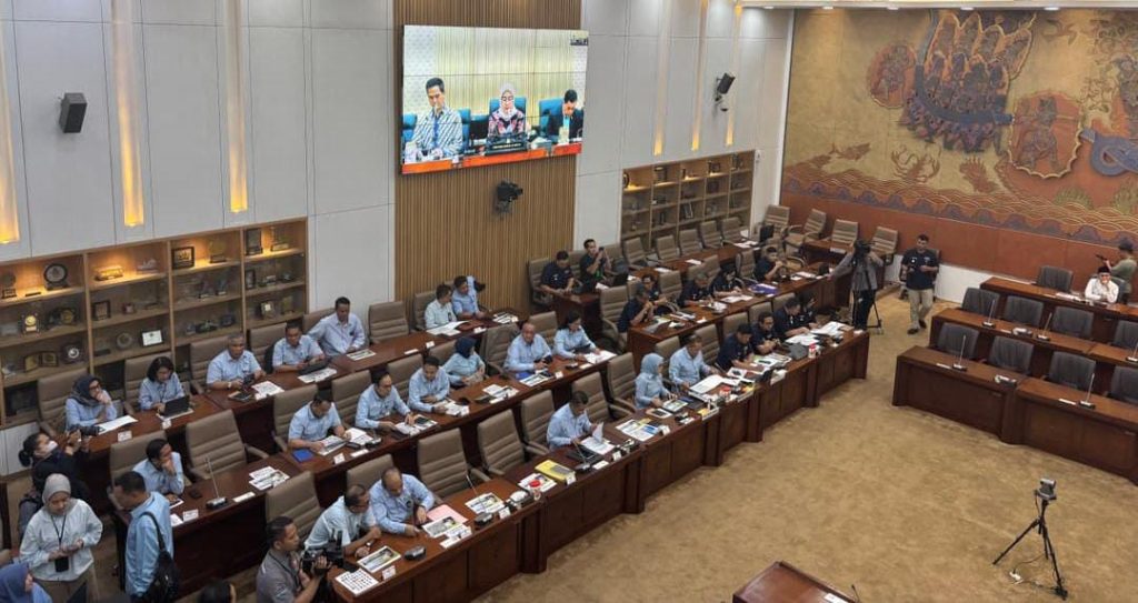 Dirut Agrinas Mangkir RDP, Komisi VI DPR Geram!