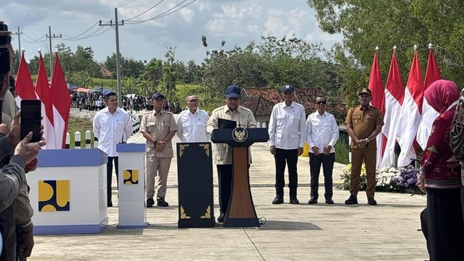 Presiden Prabowo: Pembangunan Jalan Akan Diperkuat Sampai Tingkat Desa