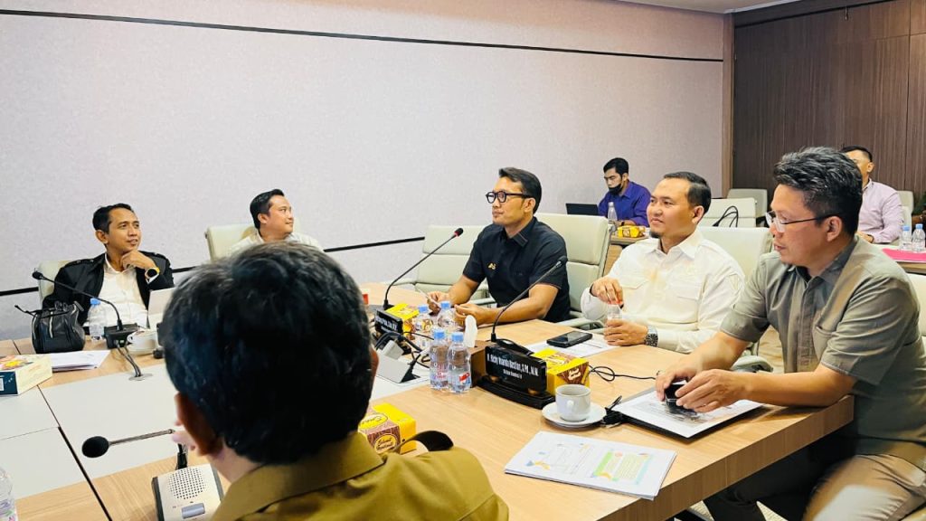 PDIP Tangsel Tekankan Perbaikan Data Penerima Bantuan Seragam