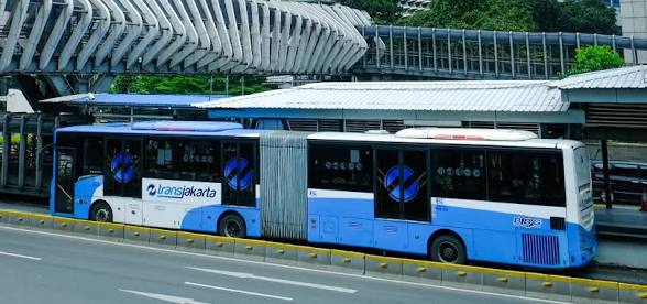 Rencana Kenaikan Tarif Transjakarta Diprotes, Dinilai Bebani Warga