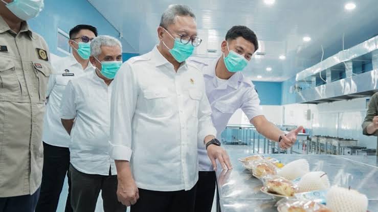 Zulhas Dikritik Soal Membengkaknya Titik SPPG, Pengawasan MBG Dipertanyakan