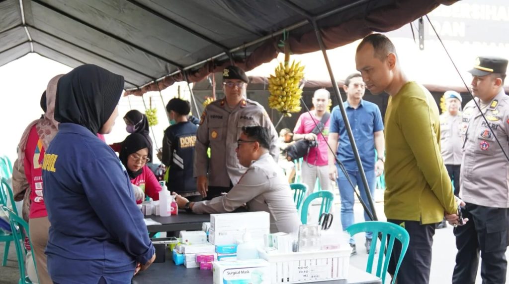 Sambut Hari Bhayangkara ke-80, Polresta Malang Kota Gelar Makan Gratis dan Cek Kesehatan