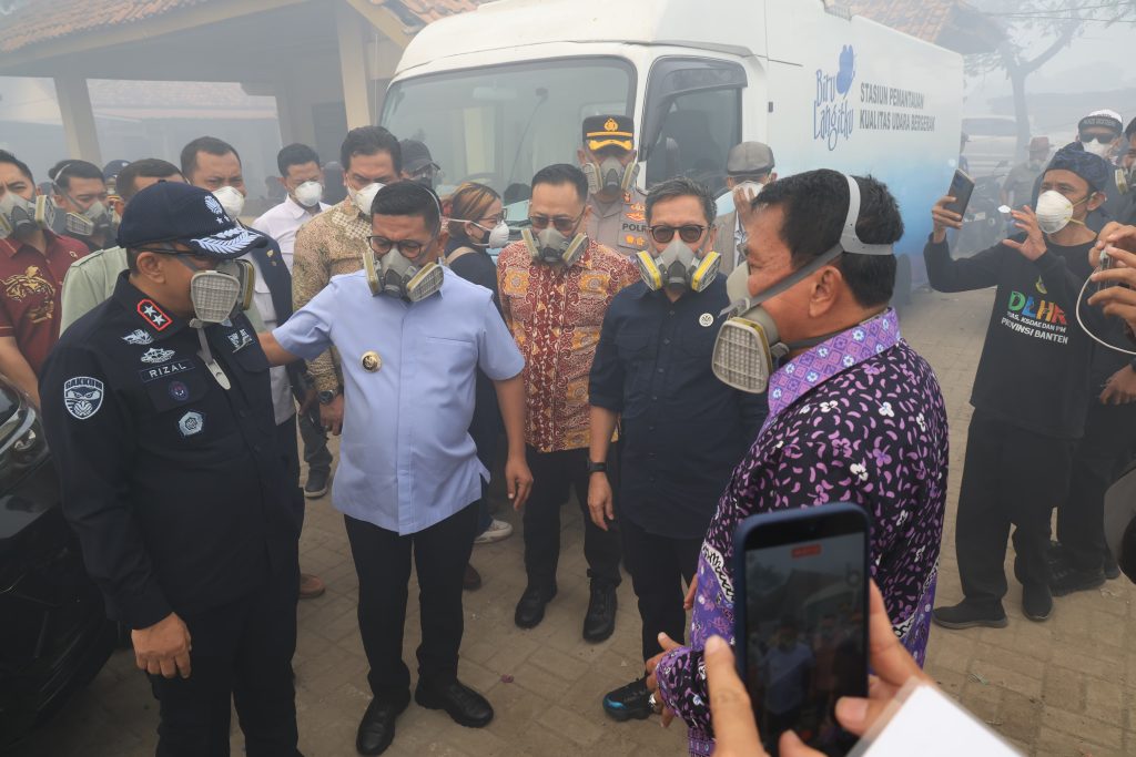 Andra Soni Minta Seluruh TPA di Banten Siapkan Sarana Pemadam Kebakaran