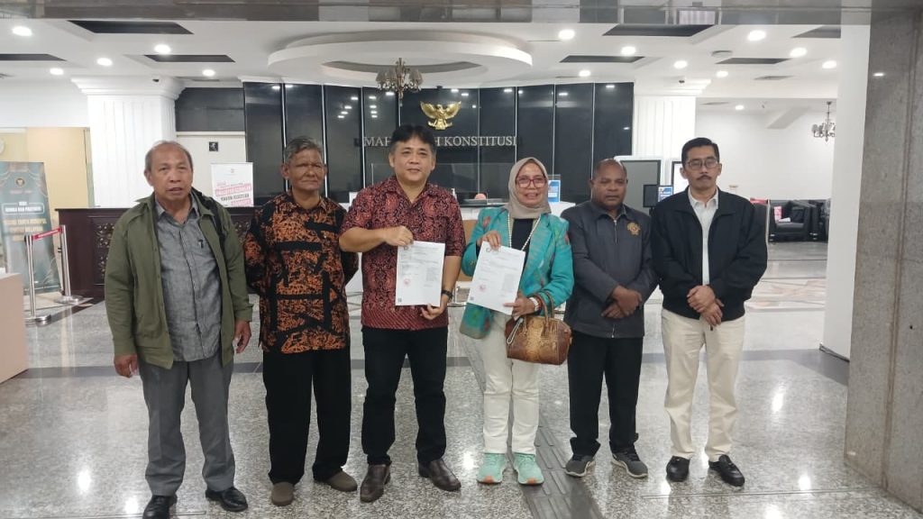 Belasan Akademisi Serahkan Amicus Curiae ke MK, Dukung Keberadaan Badan Bank Tanah