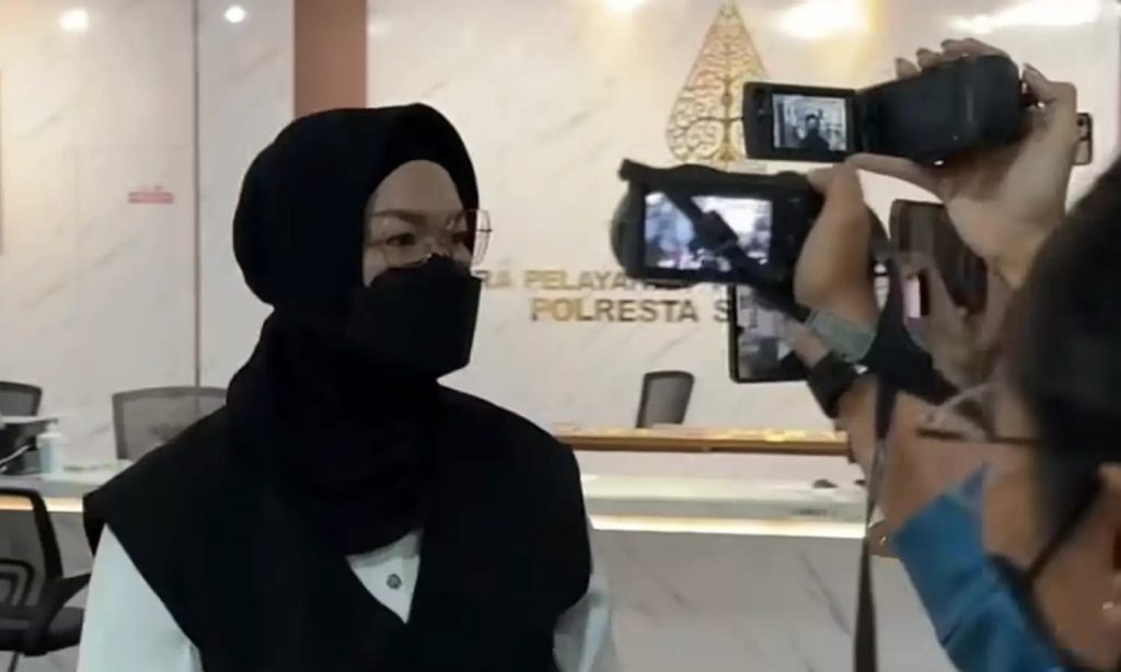 Lima Orang Diamankan dalam OTT KPK di Sukoharjo, Termasuk Bupati Etik Suryani