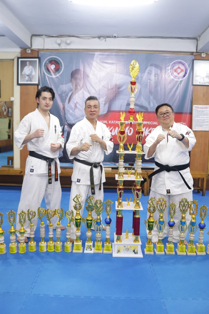 Tampil Dominan, KKO Indra Sakti Sabet Juara Umum Kata dan Kumite Grand Prix XVII