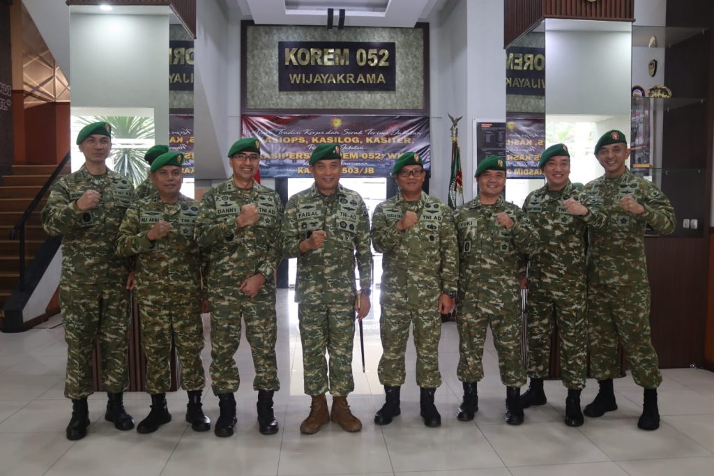 Danrem 052/Wijayakrama Pimpin Sertijab Pejabat Staf, Tekankan Dedikasi dan Integritas