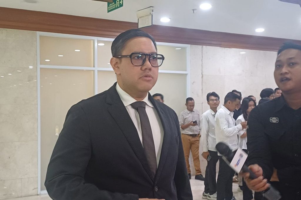 Komisi I DPR Bakal Dalami Rencana Penjualan Eks KRI Ki Hajar Dewantara