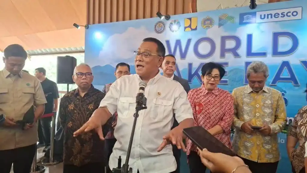 Jumhur Hidayat: Investor Harus Biayai Pemulihan Danau yang Tercemar