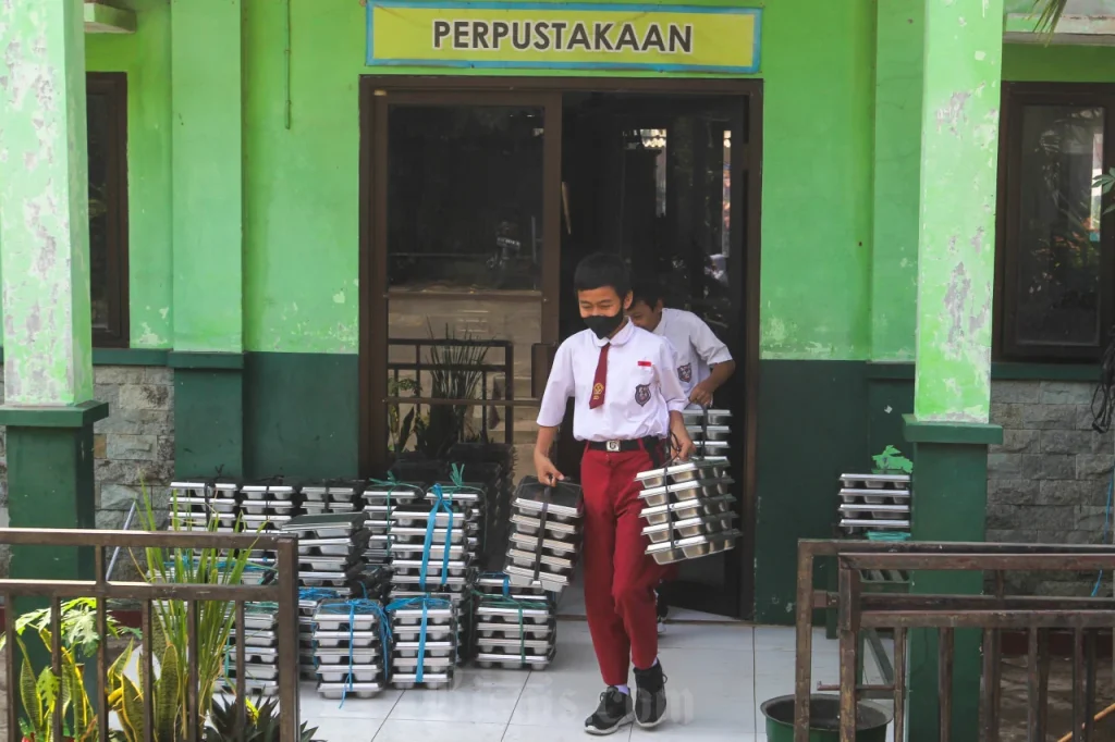 Realisasi Anggaran MBG Capai Rp139,77 Triliun hingga September 2026