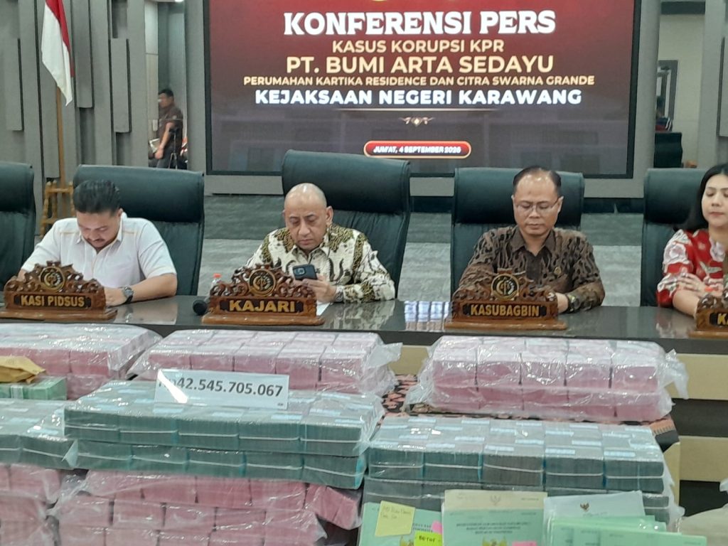 Kasus Dugaan Korupsi KPR PT BAS, Kejari Karawang Sita Rp42,54 Miliar