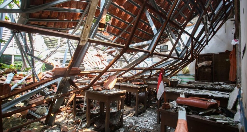 Renovasi SD Ambruk Dimulai, Gubernur Pramono Diminta Evaluasi Kadis Pendidikan Nahdiana yang Bikin Malu