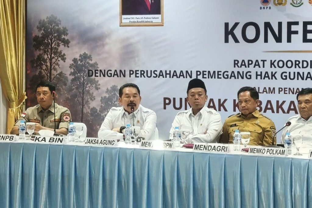Kejagung Siapkan 3 Jalur Hukum untuk Tindak Korporasi Terkait Karhutla