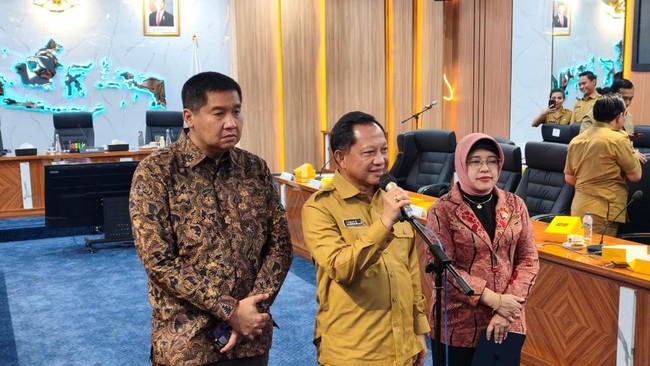 Penanganan Bencana NTT, Menteri PKP Siapkan Pembangunan 500 Rumah