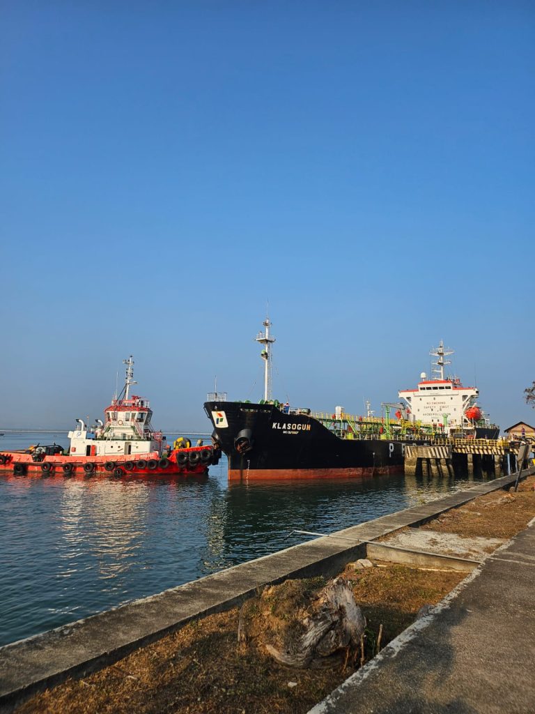 Pertamina Datangkan MT Klasogun, Suplai BBM Bali Dioptimalkan 24 Jam