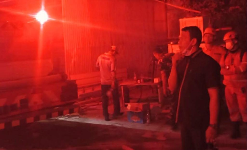 Kebakaran Gudang Pipa di Legok, 17 Armada Damkar Dikerahkan dan Warga Diimbau Waspada
