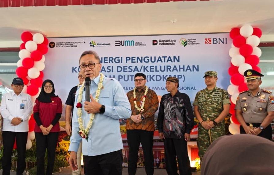 Menko Zulhas Dorong Koperasi Desa Merah Putih Salurkan Beras Bersubsidi