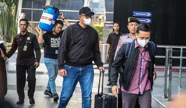 OTT KPK di Klaten, Bupati Hamenang dan Kepala BPK Jateng Diamankan