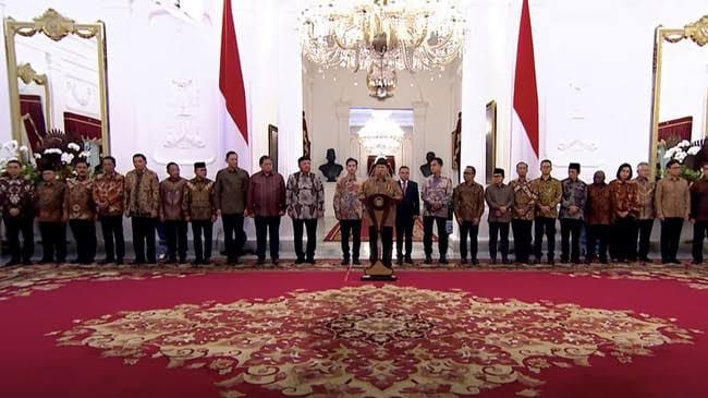 Hensa Minta Menteri yang Bikin Gaduh Menahan Diri, Kepercayaan Publik Harus Dijaga