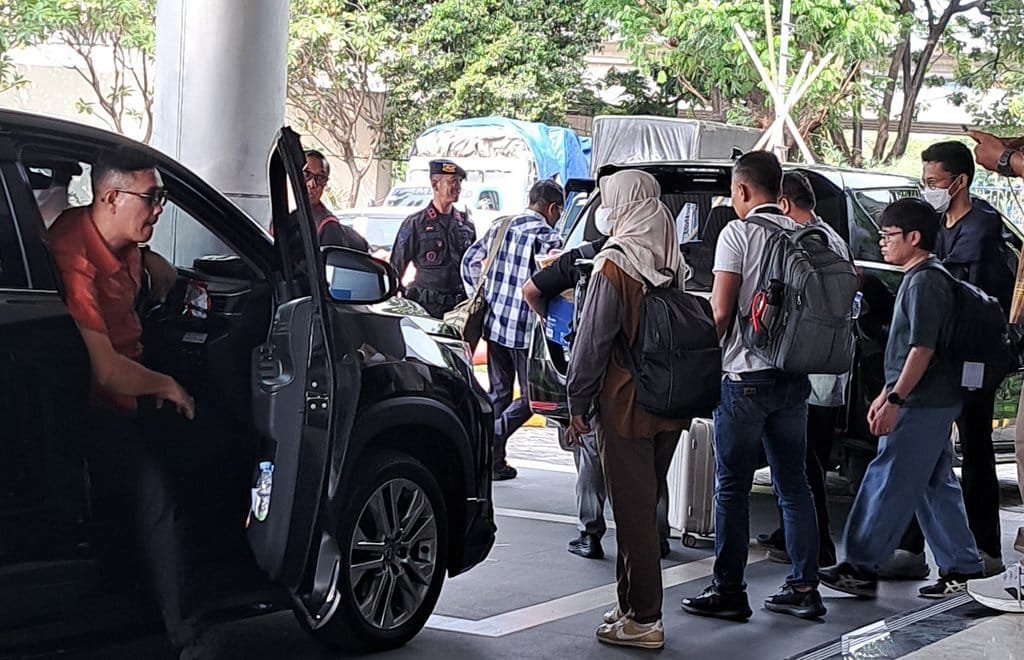 KPK Geledah Kanwil Bea Cukai Jateng Terkait PT Djarum, Uang Tunai Disita